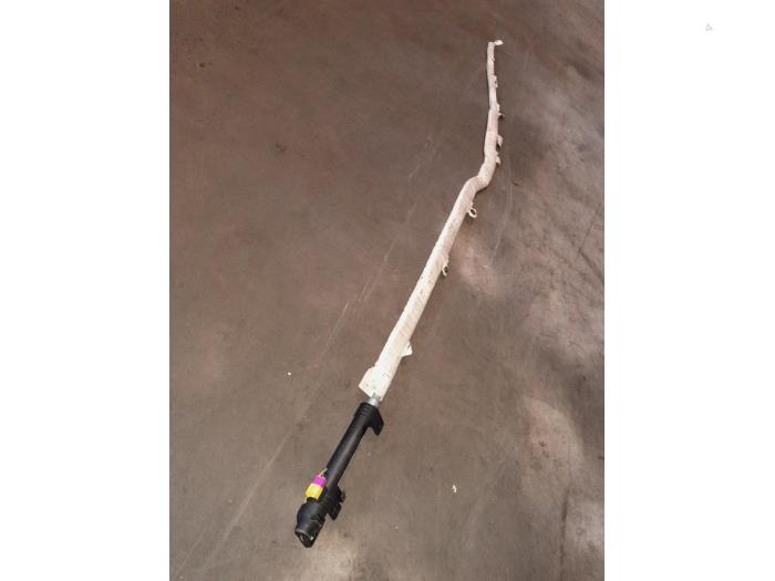 Audi RS6 Airbag hemel links