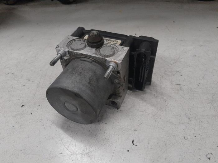 Fiat Punto Grande ABS Pomp