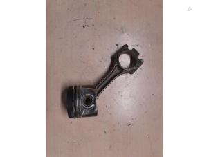 Gebruikte Zuiger Seat Ibiza ST (6J8) 1.2 TDI Ecomotive Prijs € 65,00 Margeregeling aangeboden door A.T.S. van de Wiel