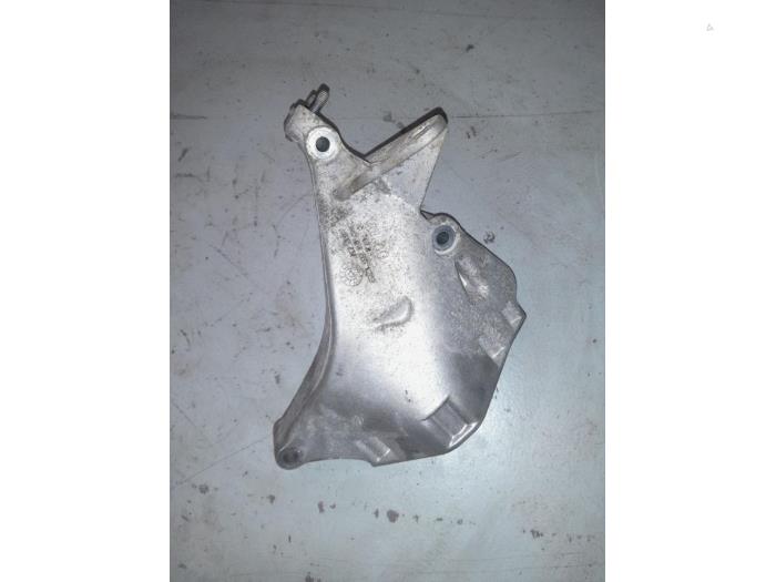 Seat Ibiza Motorsteun