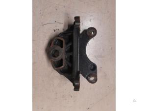 Gebruikte Motorsteun Fiat 500 (312) 0.9 TwinAir 60 Prijs € 35,00 Margeregeling aangeboden door A.T.S. van de Wiel