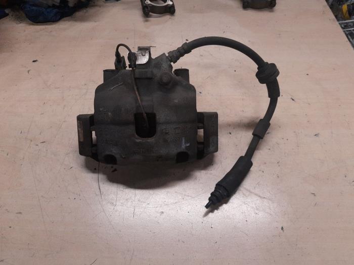 Fiat 500 Remklauw (Tang) links-voor