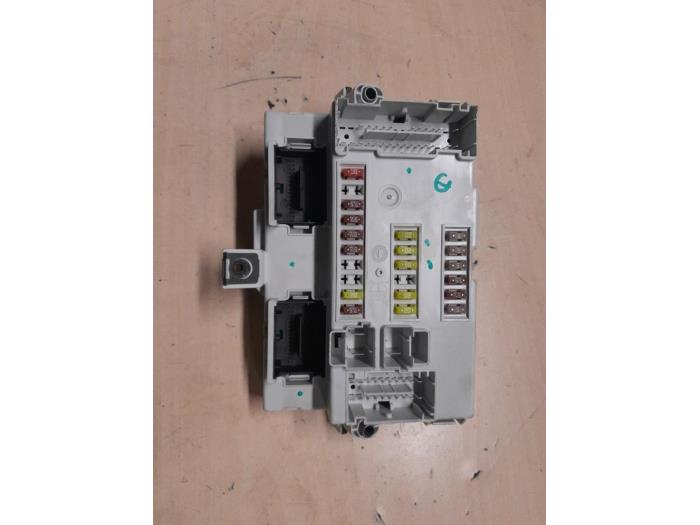 Alfa Romeo Giulietta Zekeringkast