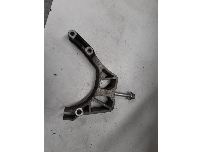 Fiat 500 Versnellingsbak Steun