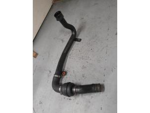 Gebruikte Intercooler Buis Peugeot Boxer (U9) 2.0 BlueHDi 130 Prijs € 75,00 Margeregeling aangeboden door A.T.S. van de Wiel