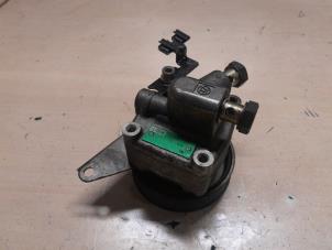 Gebruikte Stuurpomp Alfa Romeo 156 Prijs € 60,00 Margeregeling aangeboden door A.T.S. van de Wiel