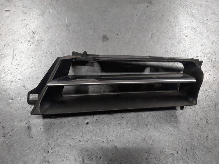 Alfa Romeo 156 Grille