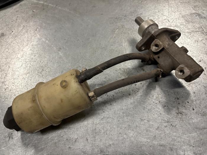 Alfa Romeo 166 Hoofdremcilinder