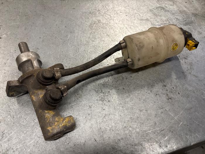 Alfa Romeo 166 Hoofdremcilinder