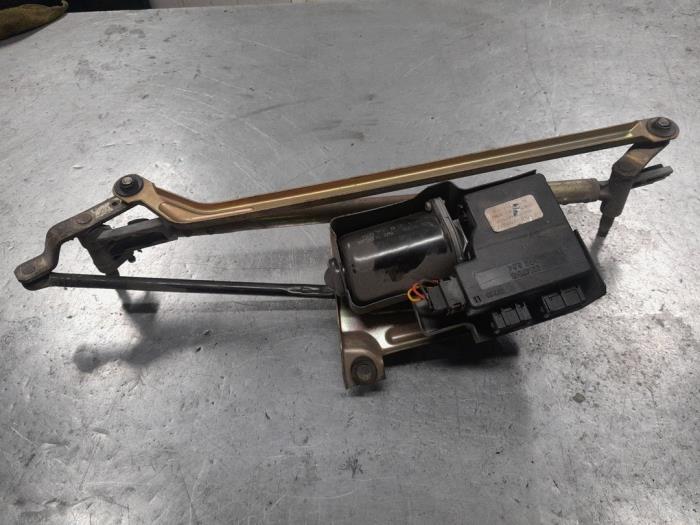Alfa Romeo 166 Ruitenwissermotor voor