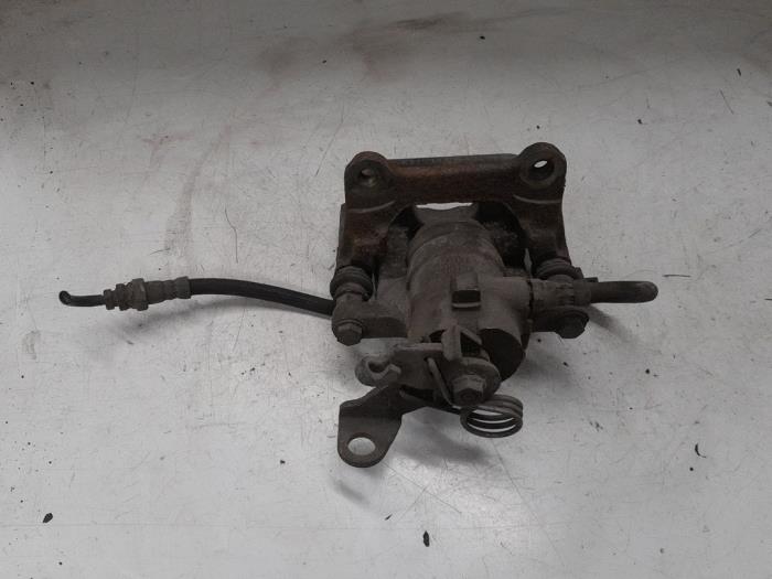 Alfa Romeo 156 Remklauw (Tang) links-achter