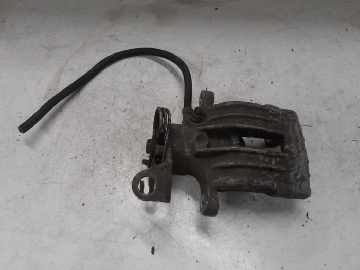 Alfa Romeo 156 Remklauw (Tang) links-achter