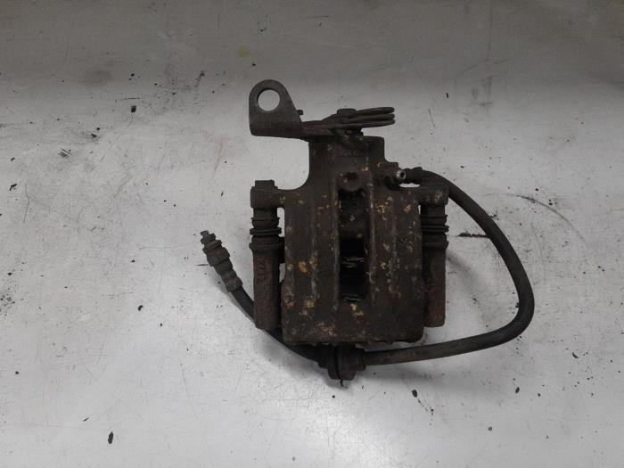 Alfa Romeo 156 Remklauw (Tang) links-achter