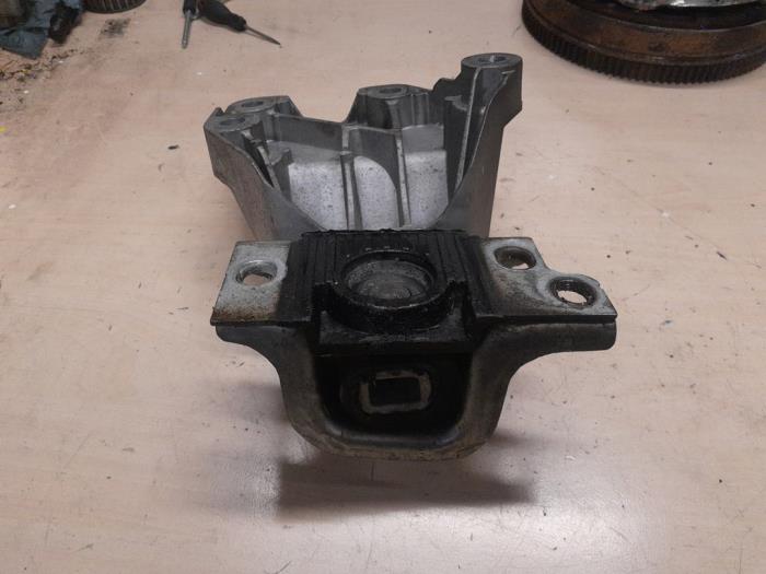 Motorsteun van een Fiat Ducato (250) 2.0 D 115 Multijet 2014