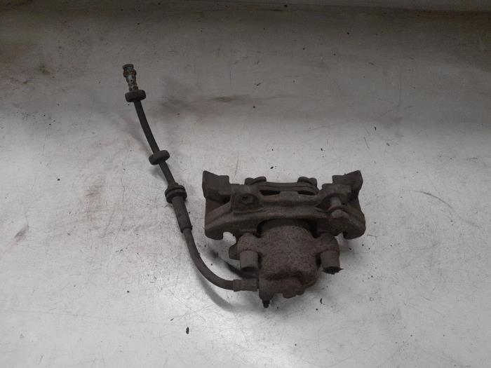 Alfa Romeo 147 Remklauw (Tang) rechts-voor