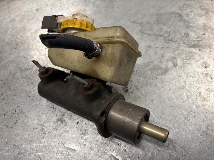 Alfa Romeo 145/146 Hoofdremcilinder