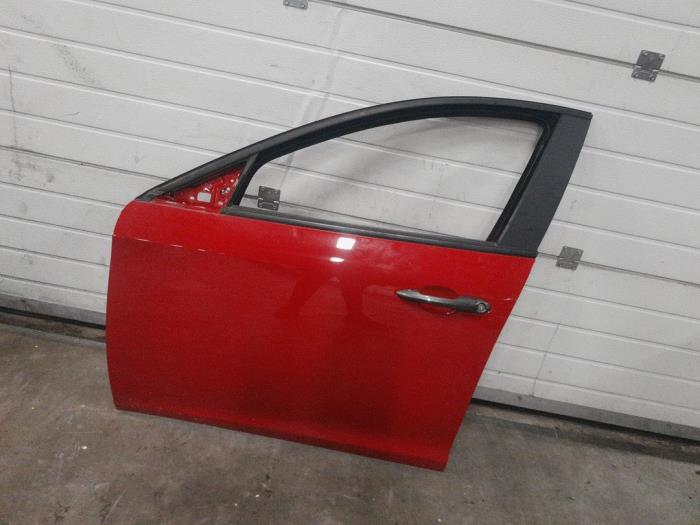 Alfa Romeo Giulietta Portier 4Deurs links-voor