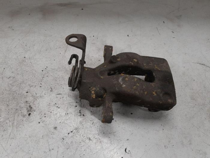 Alfa Romeo 147 Remklauw (Tang) rechts-achter