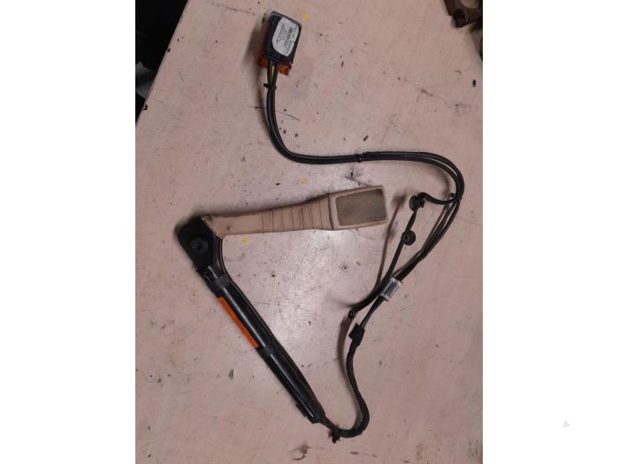 Alfa Romeo 159 Gordelspanner links