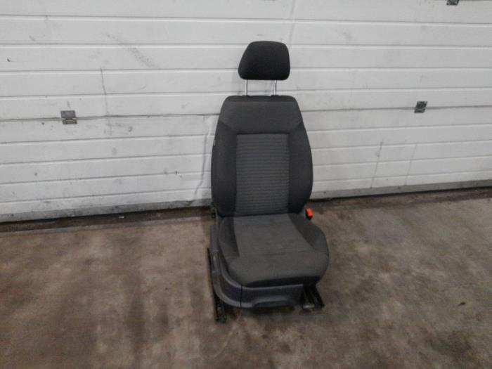 Volkswagen Polo Stoel rechts