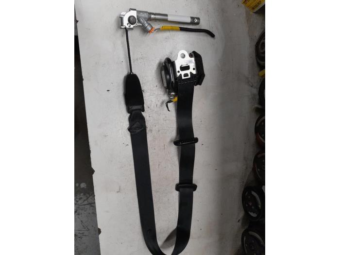 Alfa Romeo Mito Veiligheidsgordel rechts-voor