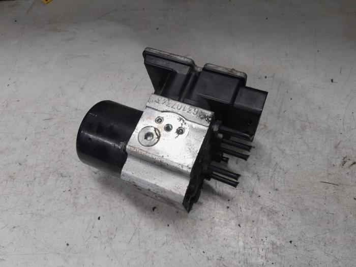 Lancia Y(Psilon) ABS Pomp