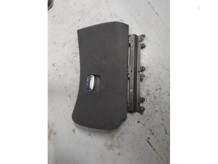 Alfa Romeo GT Dashboard klep