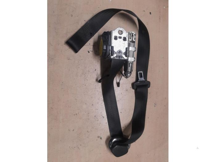 Alfa Romeo GT Gordelspanner links