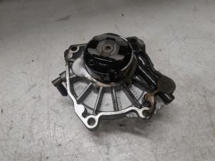 Gebruikte Vacuumpomp (Diesel) Alfa Romeo Brera (939) 2.4 JTDM 20V Prijs € 40,00 Margeregeling aangeboden door A.T.S. van de Wiel