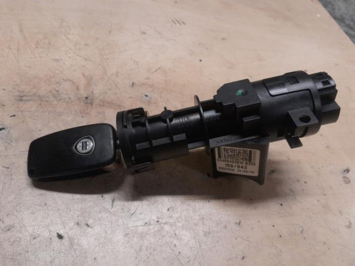 Lancia Y(Psilon) Kontaktslot+Sleutel