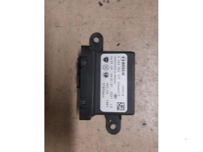 Fiat 500L PDC Module