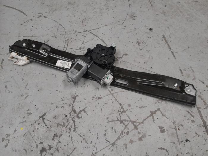 Fiat 500L Ruitmechaniek 4Deurs links-voor