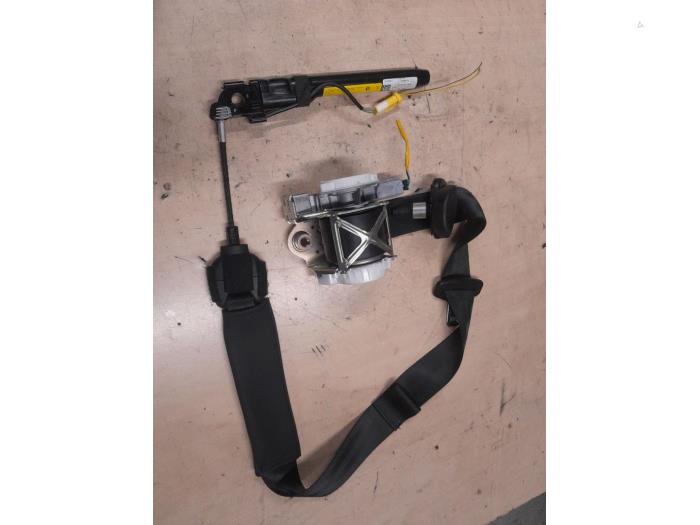 Fiat 500L Veiligheidsgordel links-voor