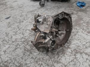Gebruikte Versnellingsbak Fiat Punto II (188) 1.4 16V Prijs € 475,00 Margeregeling aangeboden door A.T.S. van de Wiel