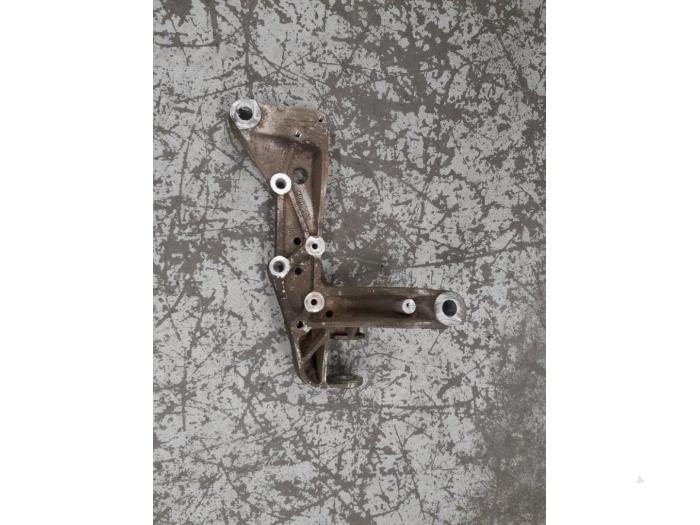 Volkswagen Golf Draagarm links-voor