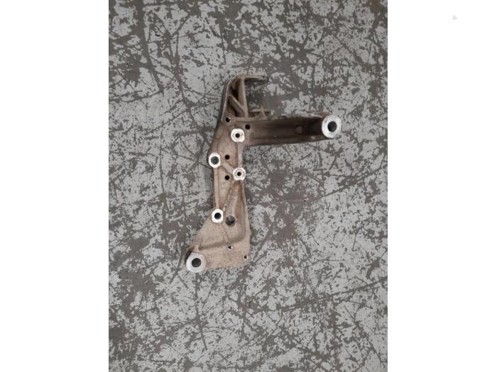 Volkswagen Golf Draagarm rechts-voor