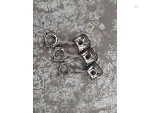 Gebruikte Zuiger Fiat Fiorino (225) 1.3 JTD 16V Multijet Prijs € 145,00 Margeregeling aangeboden door A.T.S. van de Wiel