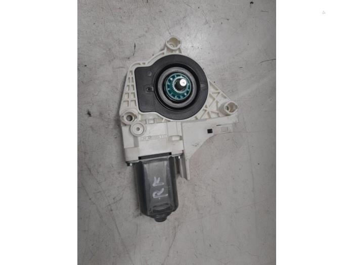 Audi A1 Raammotor Portier