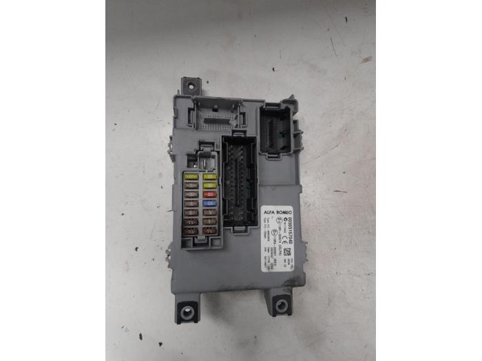 Alfa Romeo Mito Zekeringkast