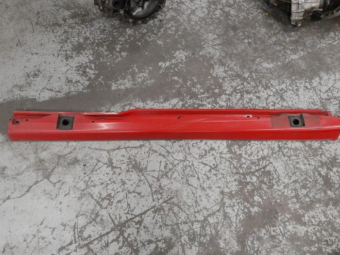 Alfa Romeo 166 Zijskirt rechts