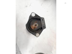 Gebruikte Motorrubber Alfa Romeo 166 2.0 Twin Spark 16V Prijs € 100,00 Margeregeling aangeboden door A.T.S. van de Wiel