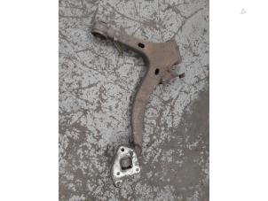 Gebruikte Draagarm links-achter Alfa Romeo 166 2.0 Twin Spark 16V Prijs € 85,00 Margeregeling aangeboden door A.T.S. van de Wiel