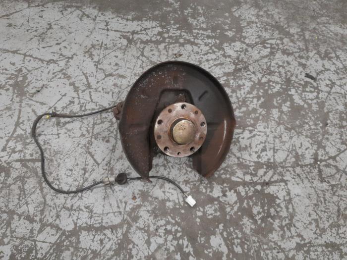 Alfa Romeo 166 Fusee rechts-achter