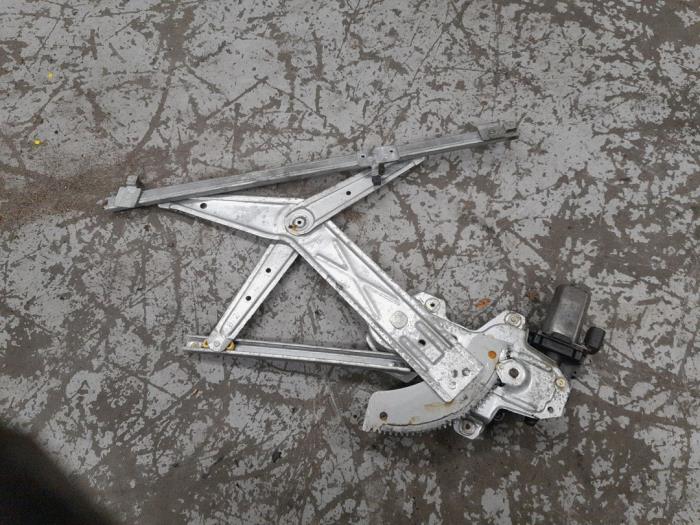 Alfa Romeo 166 Ruitmechaniek 4Deurs links-voor