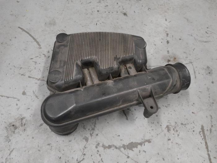 Alfa Romeo 166 Resonantiehuis