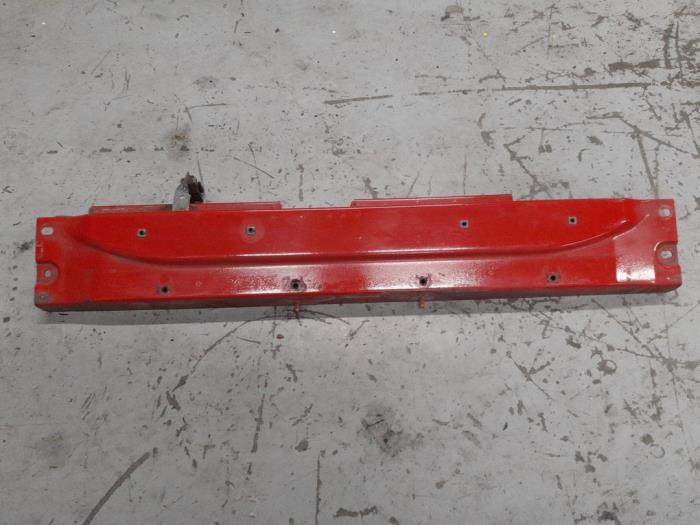 Alfa Romeo 166 Slotplaat voor