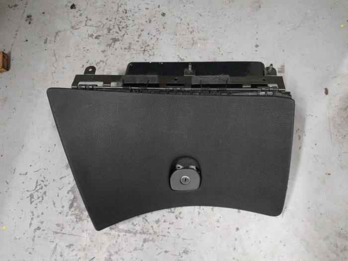 Alfa Romeo 156 Dashboardkastje