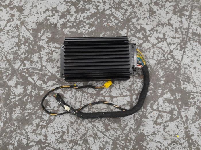 Alfa Romeo 156 Radio versterker