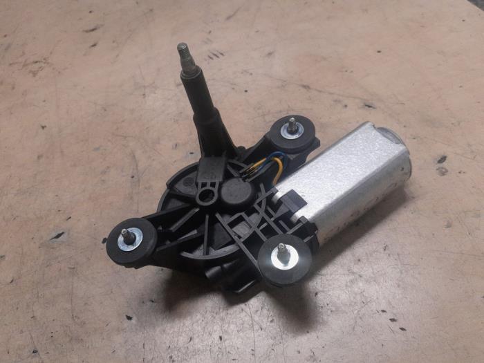 Fiat 500 Ruitenwissermotor achter