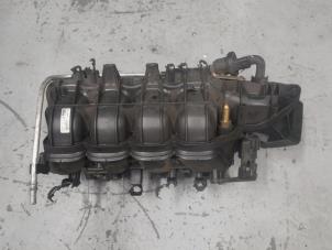 Gebruikte Inlaatspruitstuk Alfa Romeo 147 Prijs € 50,00 Margeregeling aangeboden door A.T.S. van de Wiel